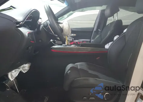 2025 Genesis Gv70 Base из США, поврежденный, VIN 5NMMCDTC9SH030106